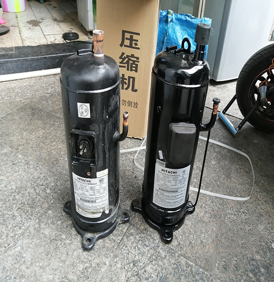 南海中央空调压缩机的更换维修